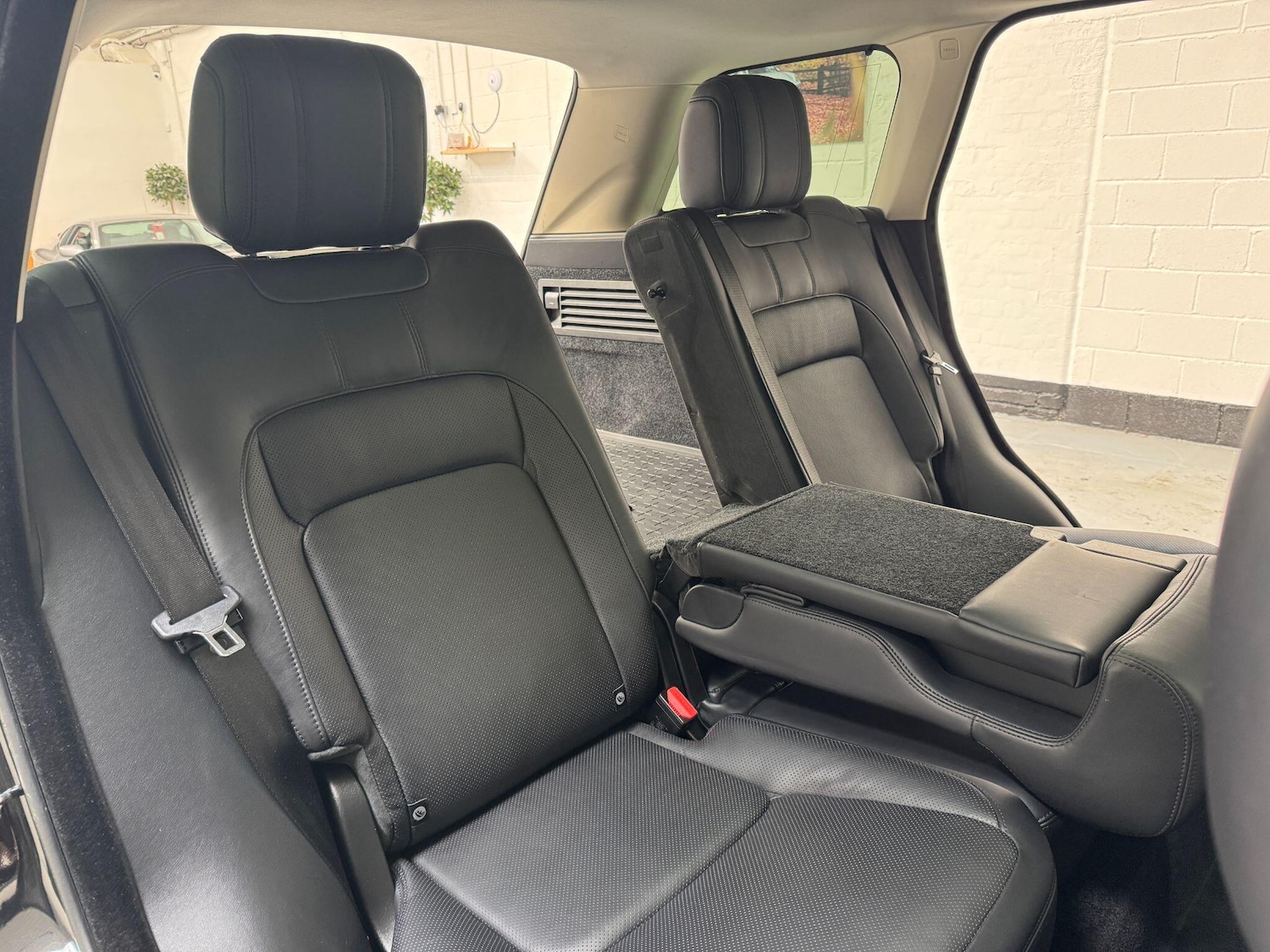 Used Land Rover Range Rover 2020 for sale - 76371500: Photo 53