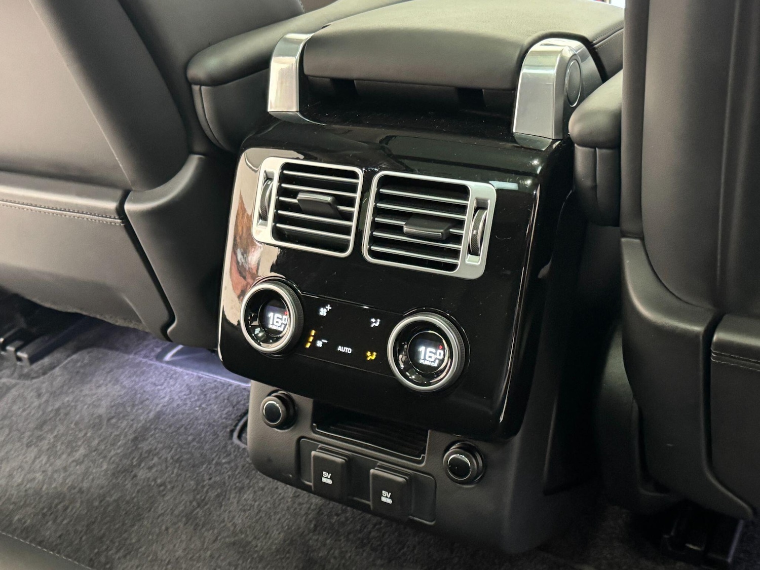 Used Land Rover Range Rover 2020 for sale - 76371500: Photo 66