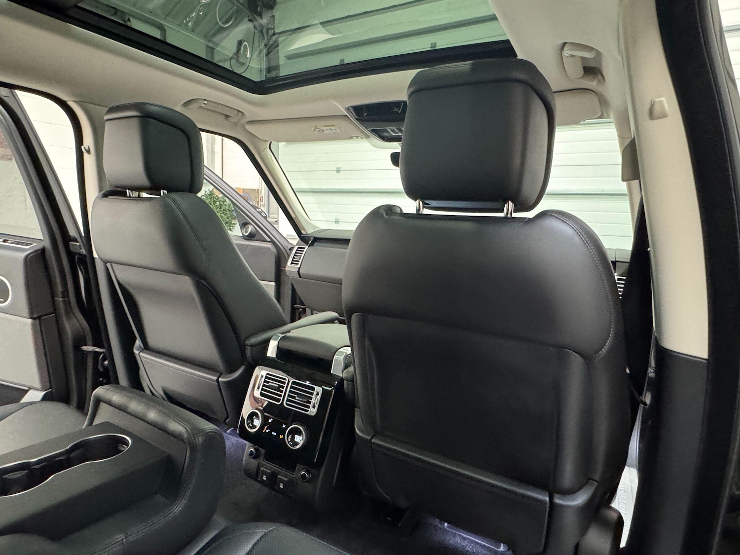 Used Land Rover Range Rover 2020 for sale - 76371500: Photo 69