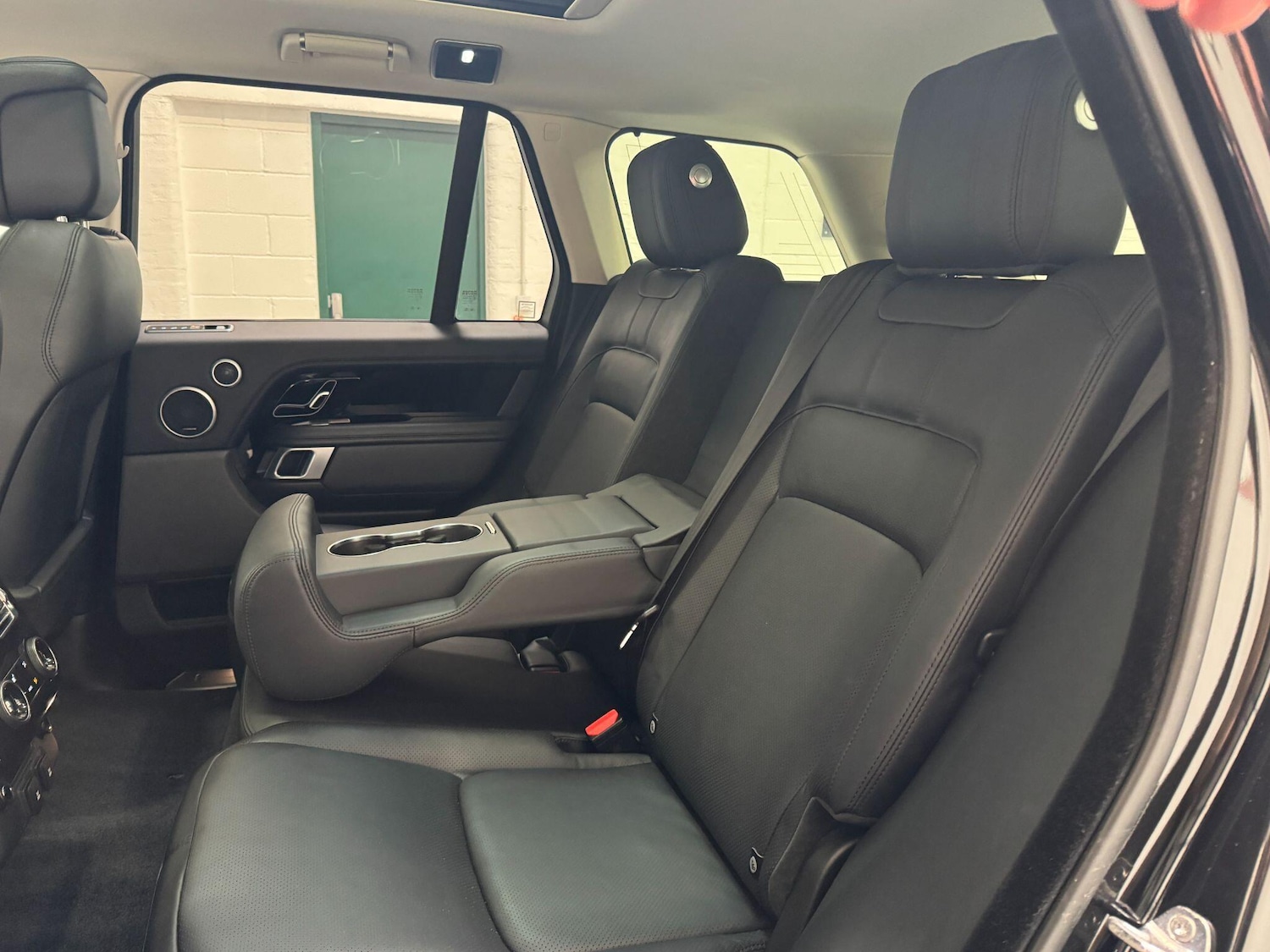 Used Land Rover Range Rover 2020 for sale - 76371500: Photo 81