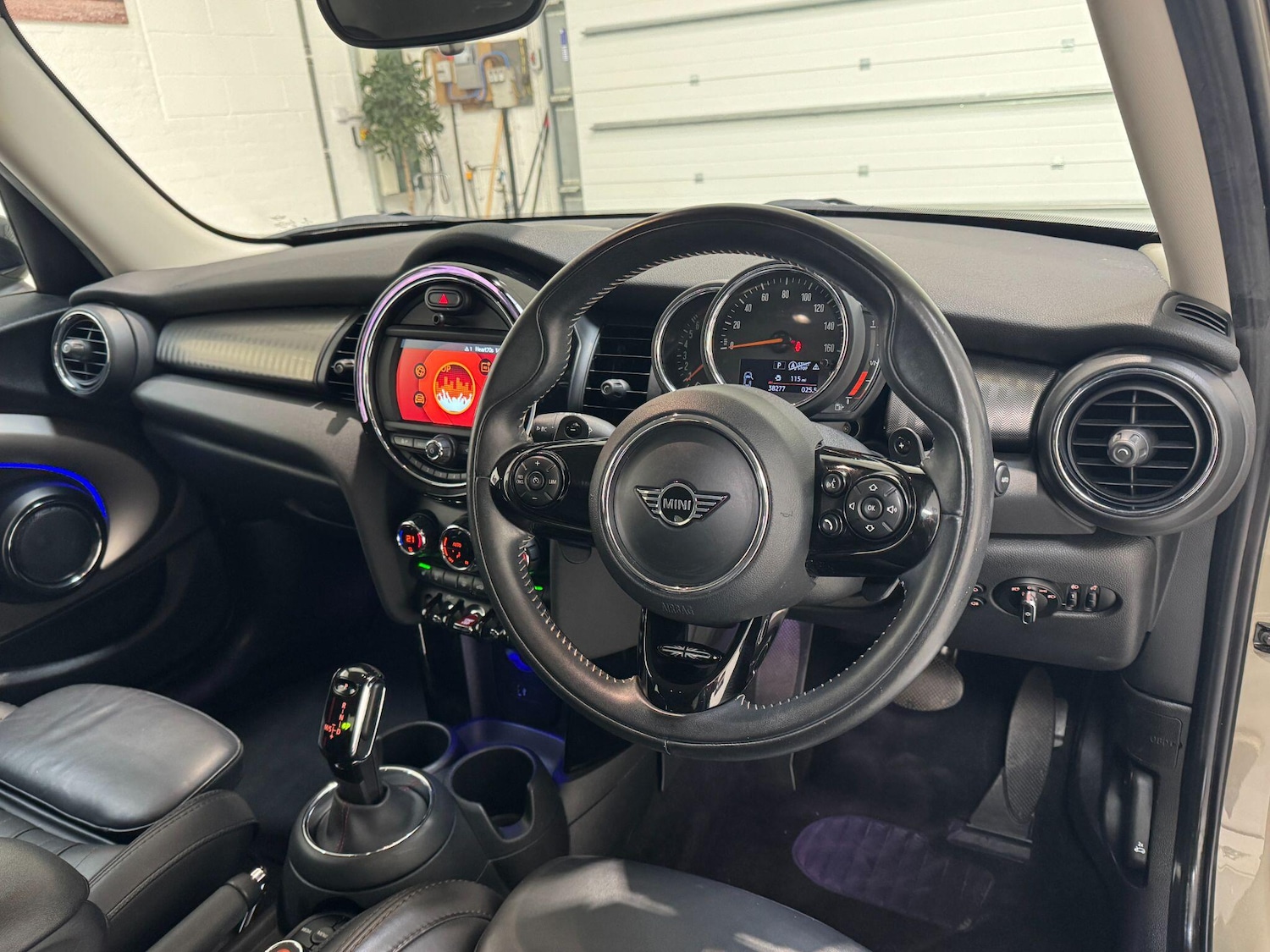 Used MINI Hatch 2020 for sale - 78035068: Photo 16