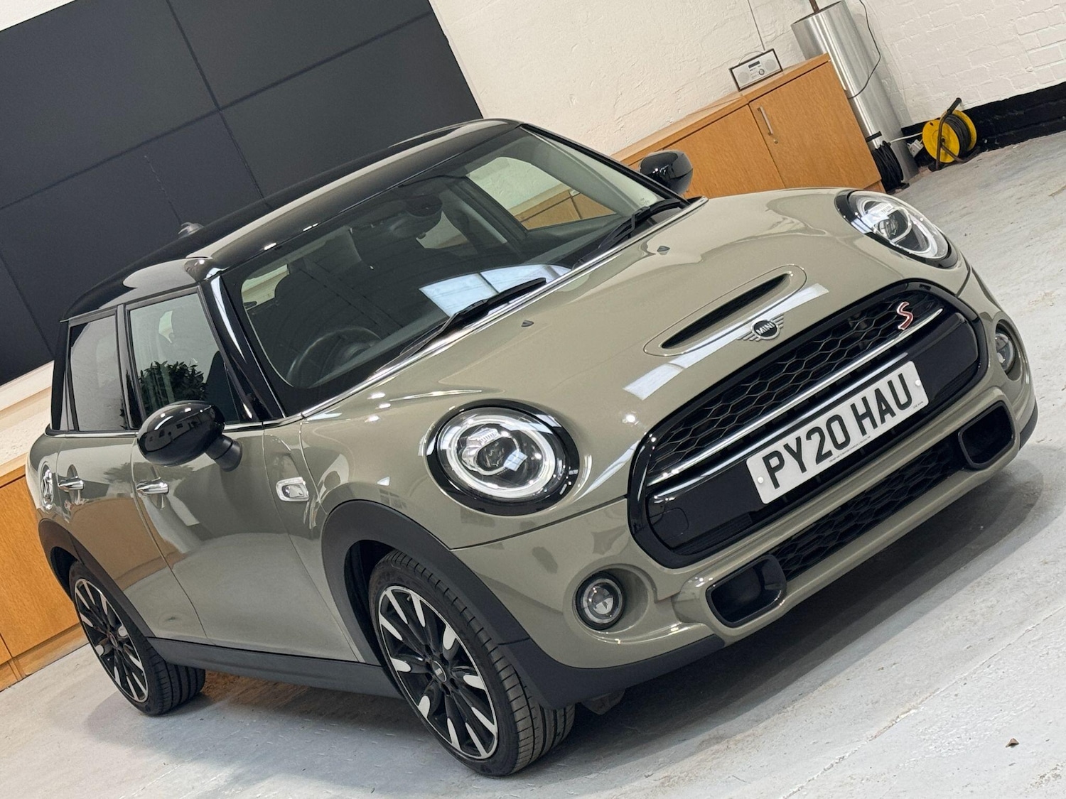 Used MINI Hatch 2020 for sale - 78035068: Photo 24