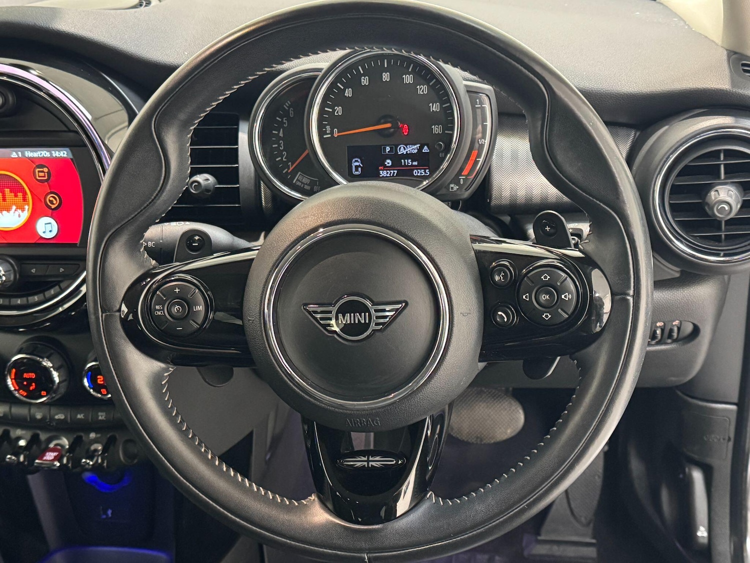 Used MINI Hatch 2020 for sale - 78035068: Photo 32