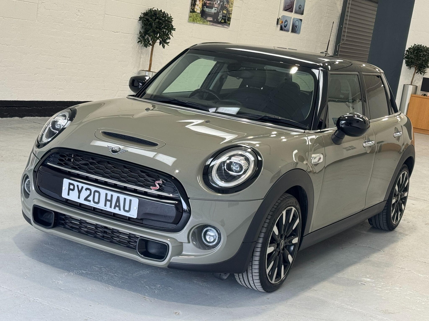 Used MINI Hatch 2020 for sale - 78035068: Photo 78