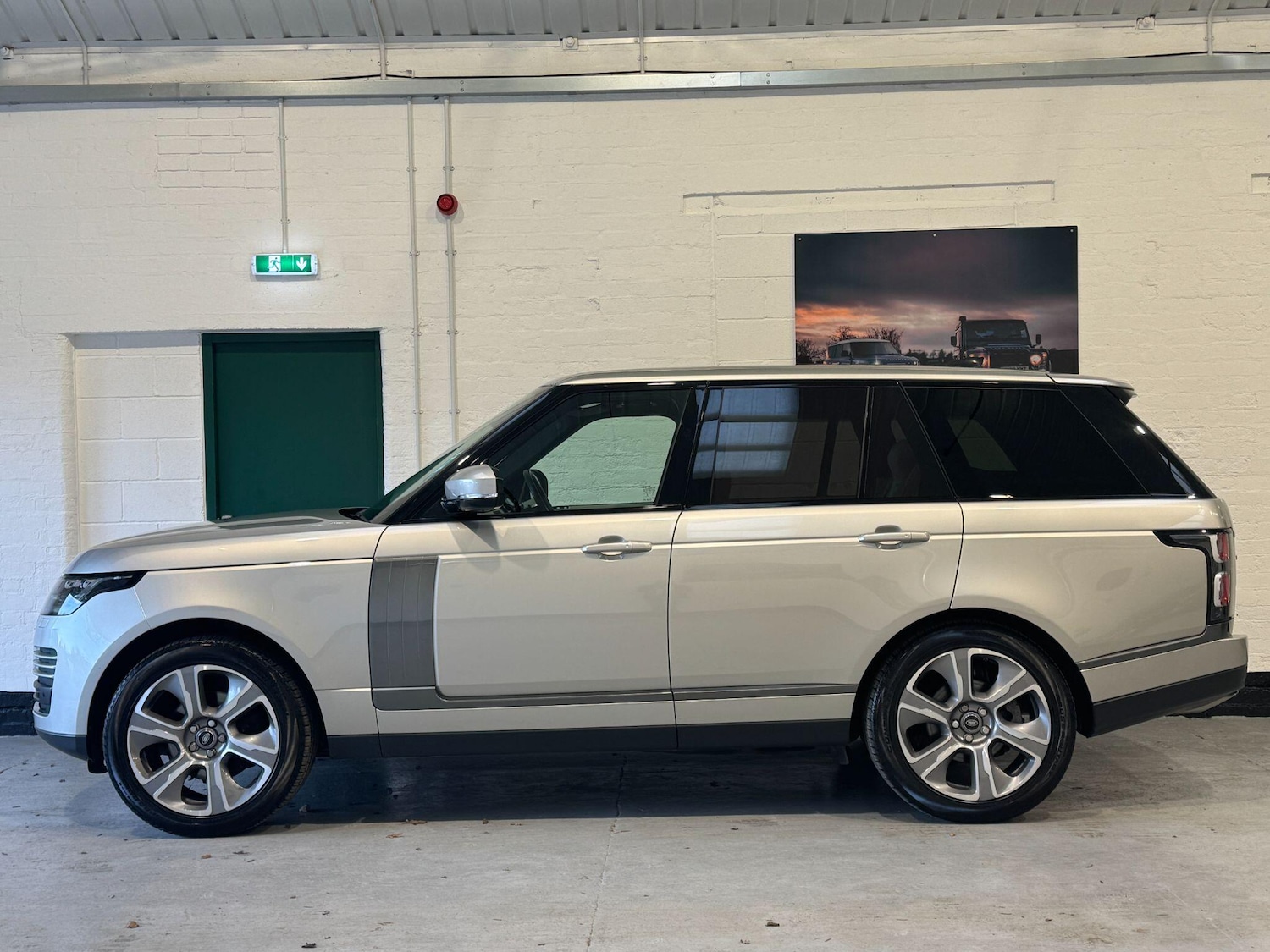 Used Land Rover Range Rover 2018 for sale - 76952665: Photo 10