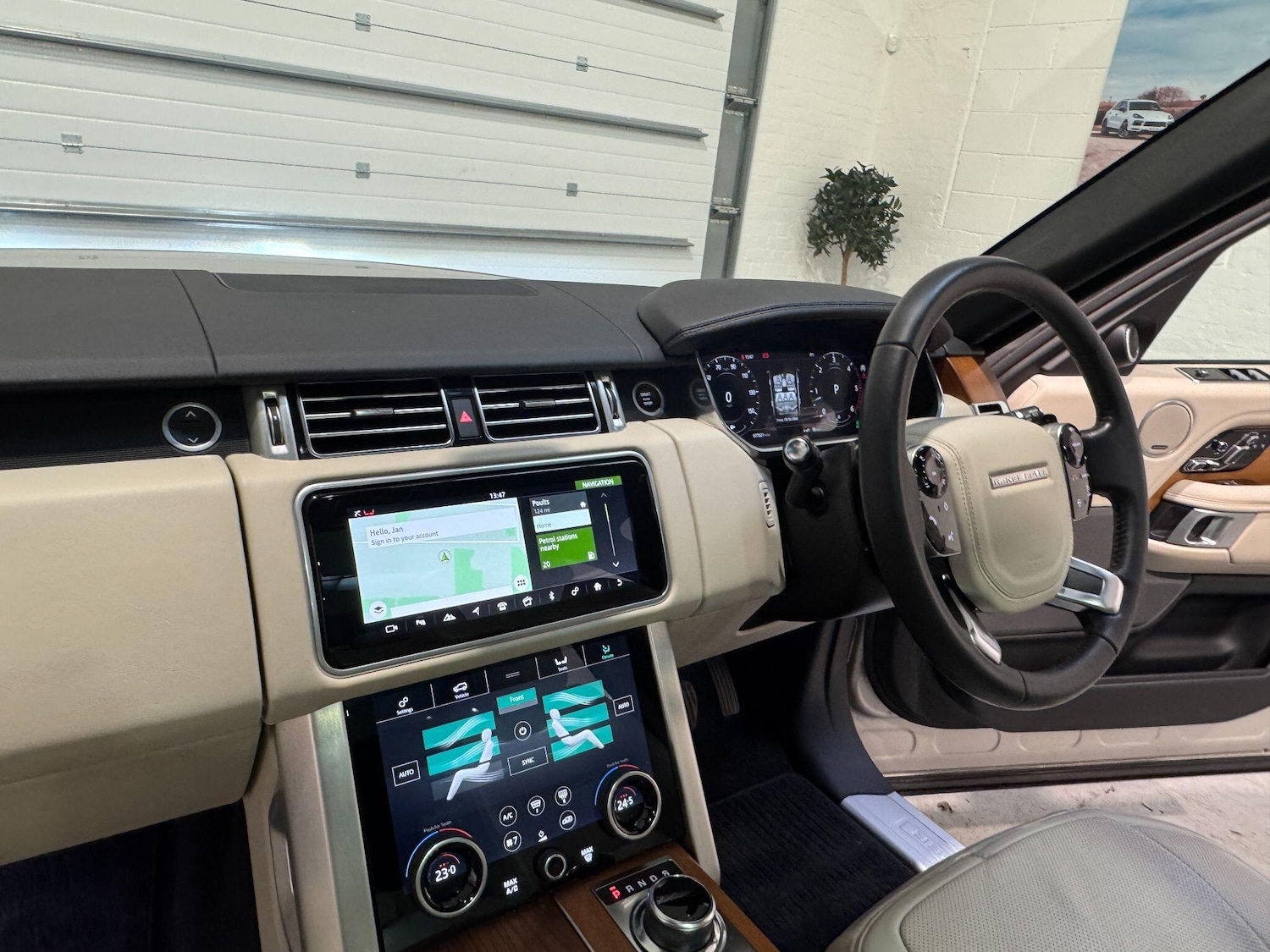 Used Land Rover Range Rover 2018 for sale - 76952665: Photo 33