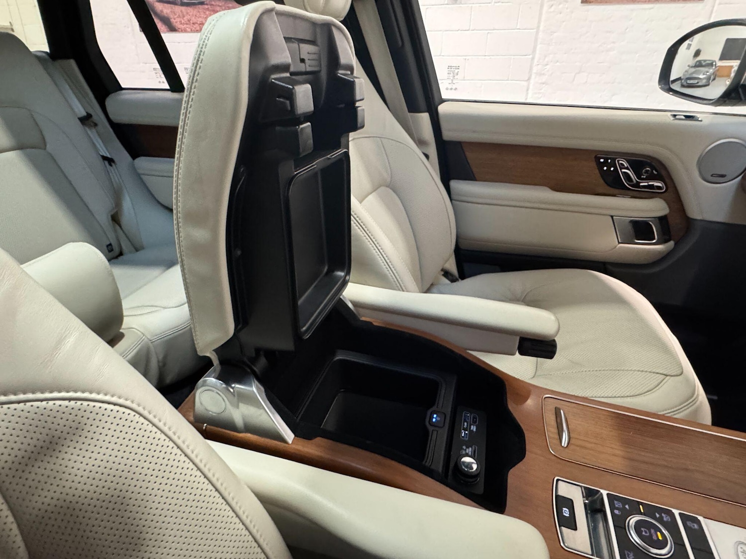 Used Land Rover Range Rover 2018 for sale - 76952665: Photo 65