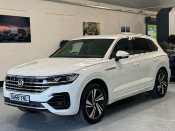 Used Volkswagen Touareg 2018 for sale - 74751741: Photo