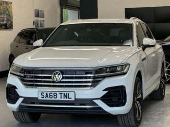 Used Volkswagen Touareg 2018 for sale - 74751741: Photo