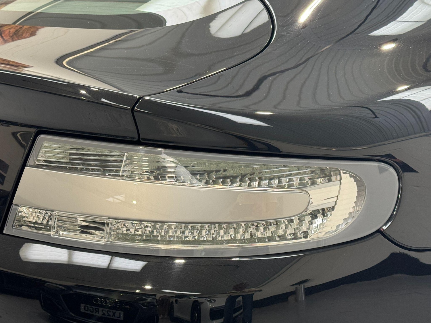 Used Aston Martin Vantage 2009 for sale - 77798992: Photo 46