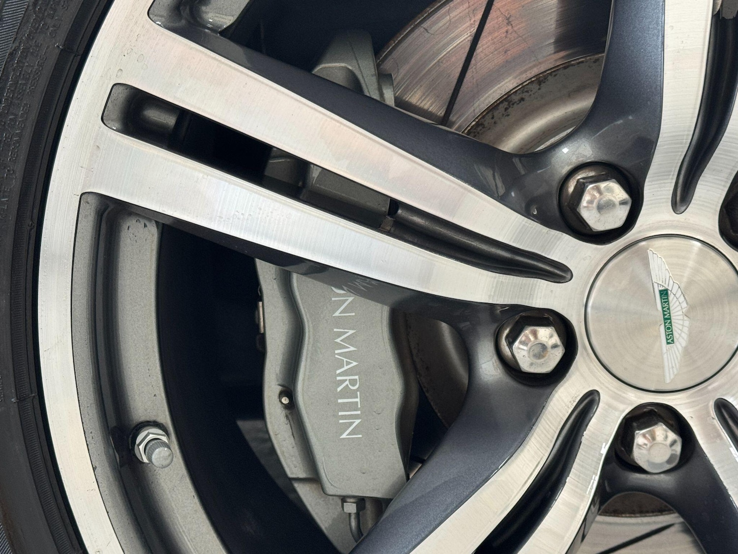 Used Aston Martin Vantage 2009 for sale - 77798992: Photo 49