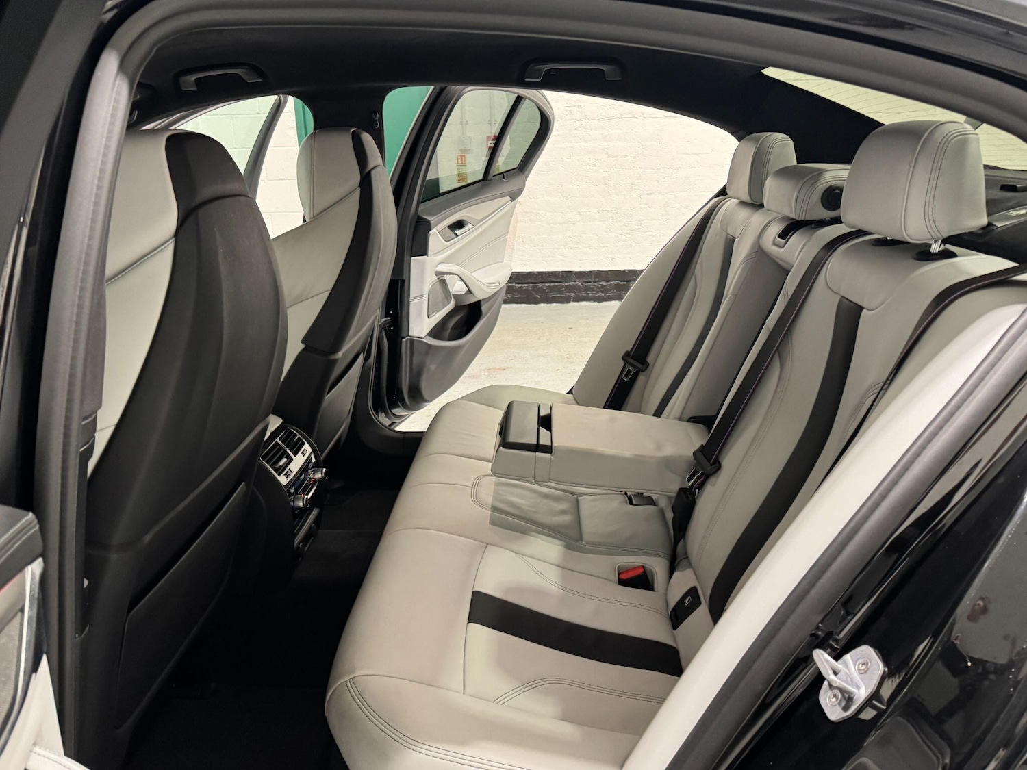 Used BMW M5 for sale - 77015808: Photo 70