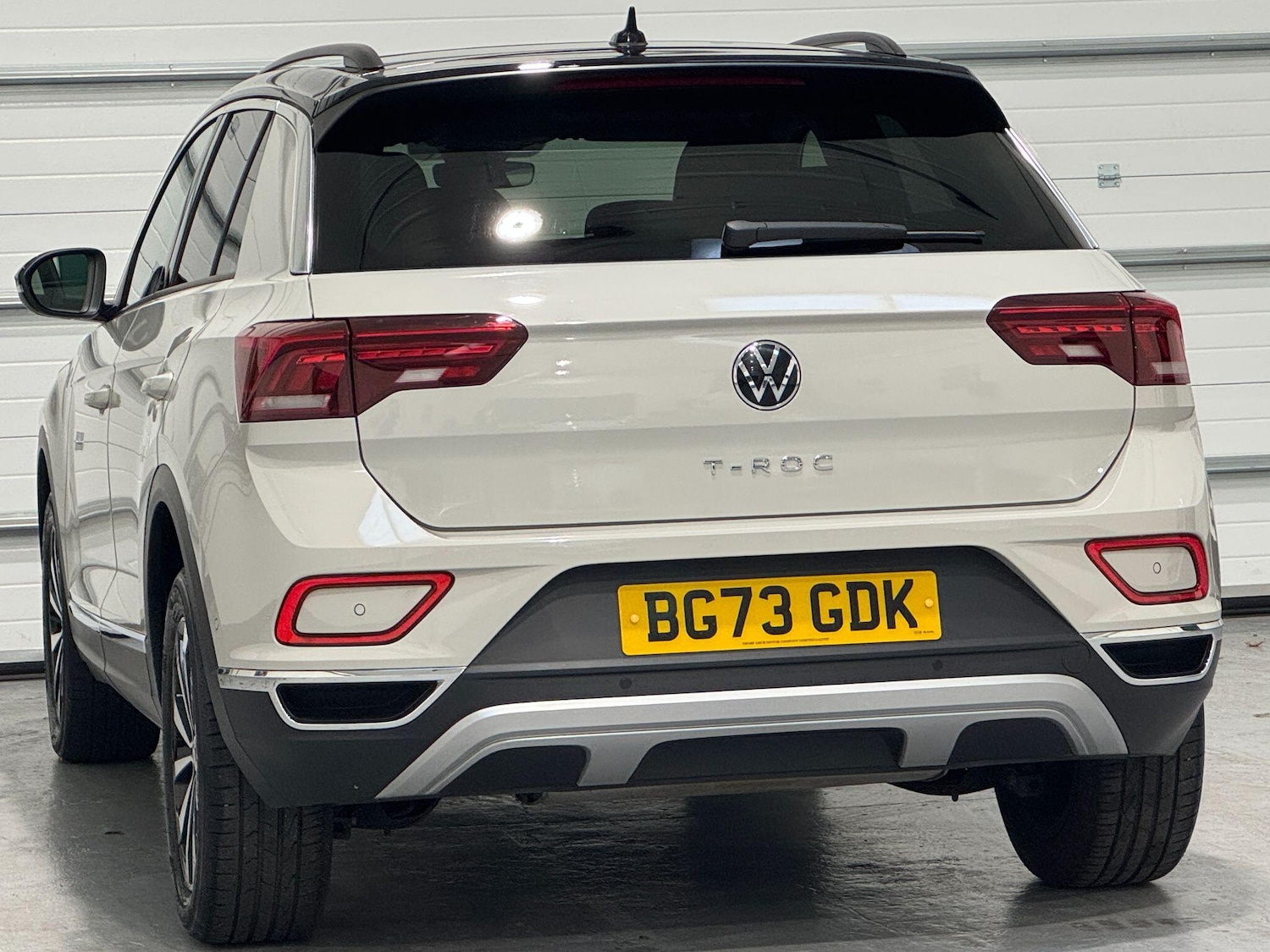 Used Volkswagen T-Roc 2023 for sale - 76484869: Photo 14