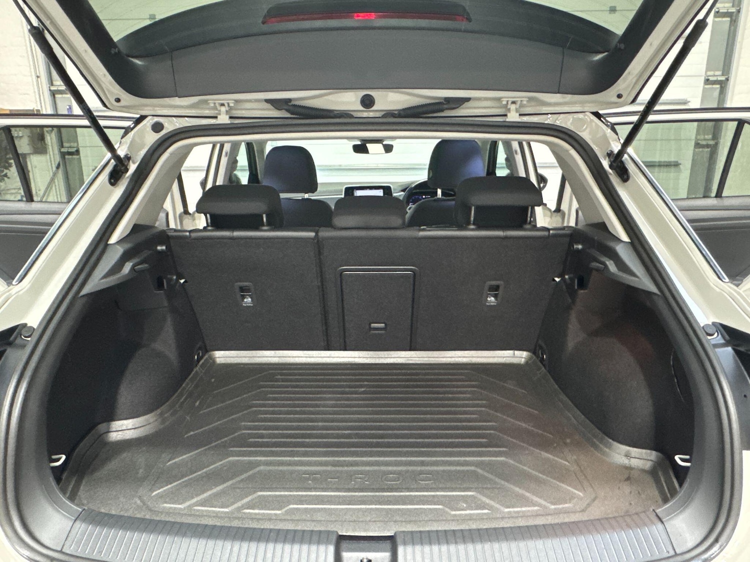 Used Volkswagen T-Roc 2023 for sale - 76484869: Photo 58