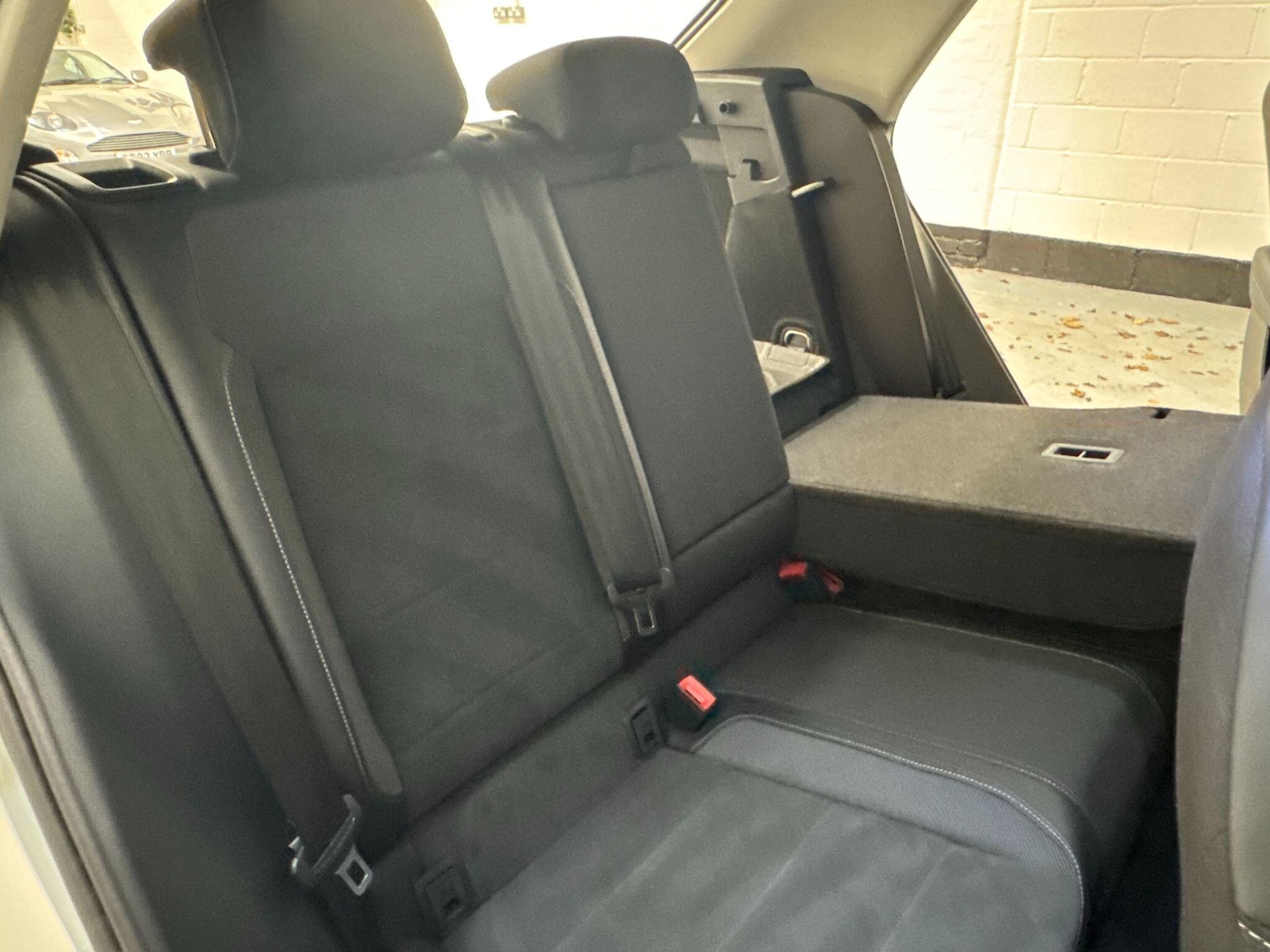 Used Volkswagen T-Roc 2023 for sale - 76484869: Photo 64