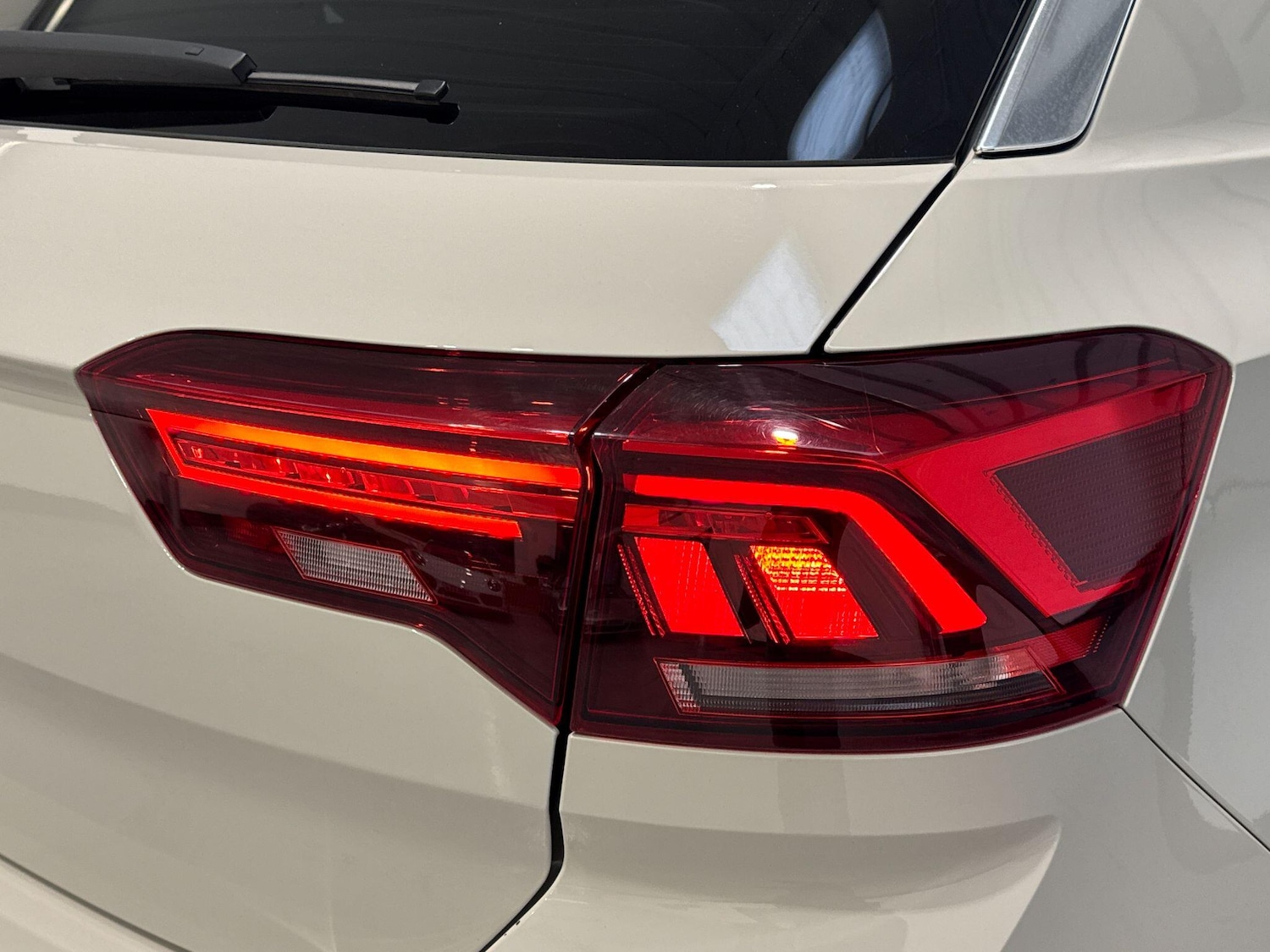 Used Volkswagen T-Roc 2023 for sale - 76484869: Photo 77