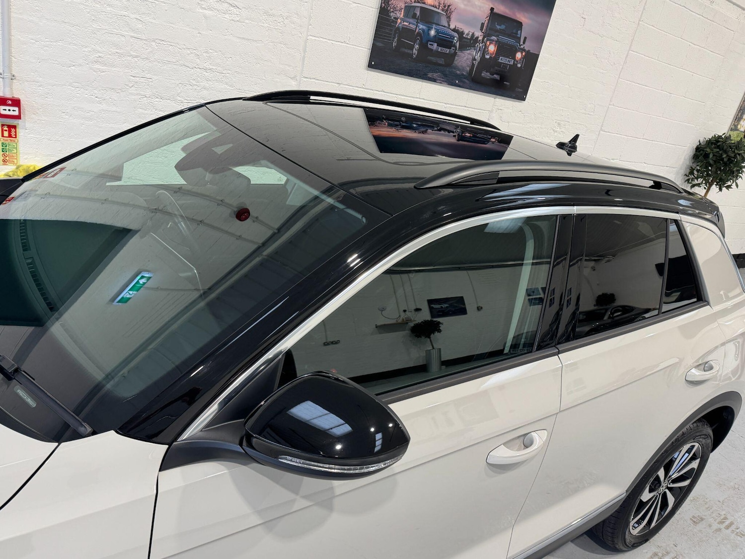 Used Volkswagen T-Roc 2023 for sale - 76484869: Photo 78