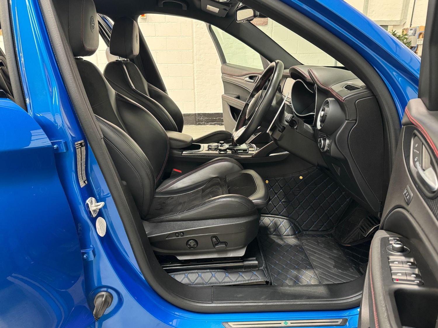 Used Alfa Romeo Stelvio for sale - 76926679: Photo 19