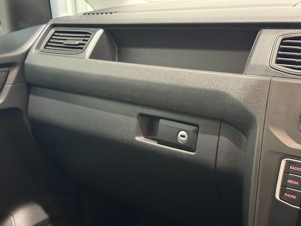 Used Volkswagen Caddy 2016 for sale - 76137720: Photo 45