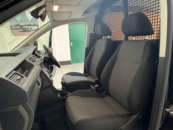 Used Volkswagen Caddy 2016 for sale - 76137720: Photo 50