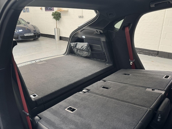 Used Porsche Cayenne 2024 for sale - 76215131: Photo 55