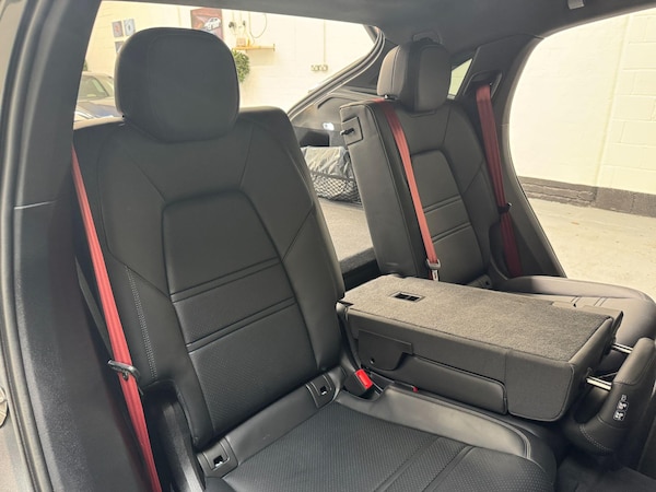 Used Porsche Cayenne 2024 for sale - 76215131: Photo 59