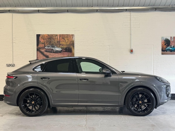Used Porsche Cayenne 2024 for sale - 76215131: Photo 8