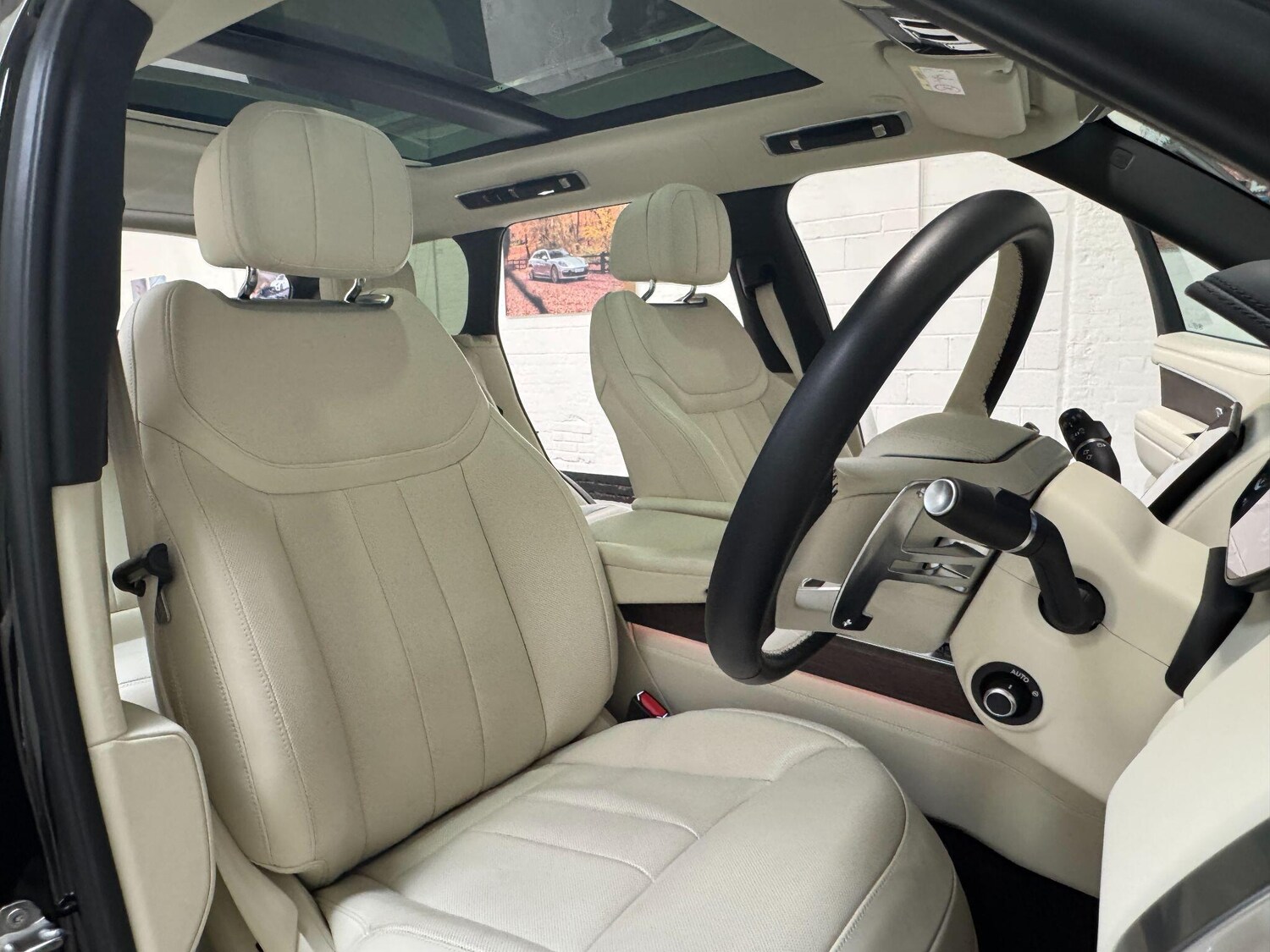 Used Land Rover Range Rover for sale - 76226534: Photo 38