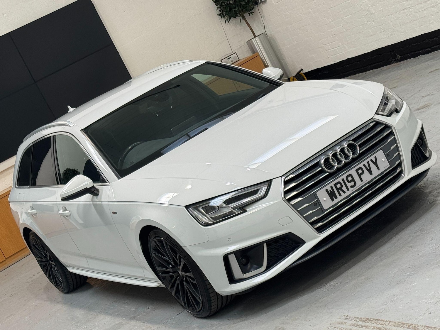 Used Audi A4 2019 for sale - 78184699: Photo 35