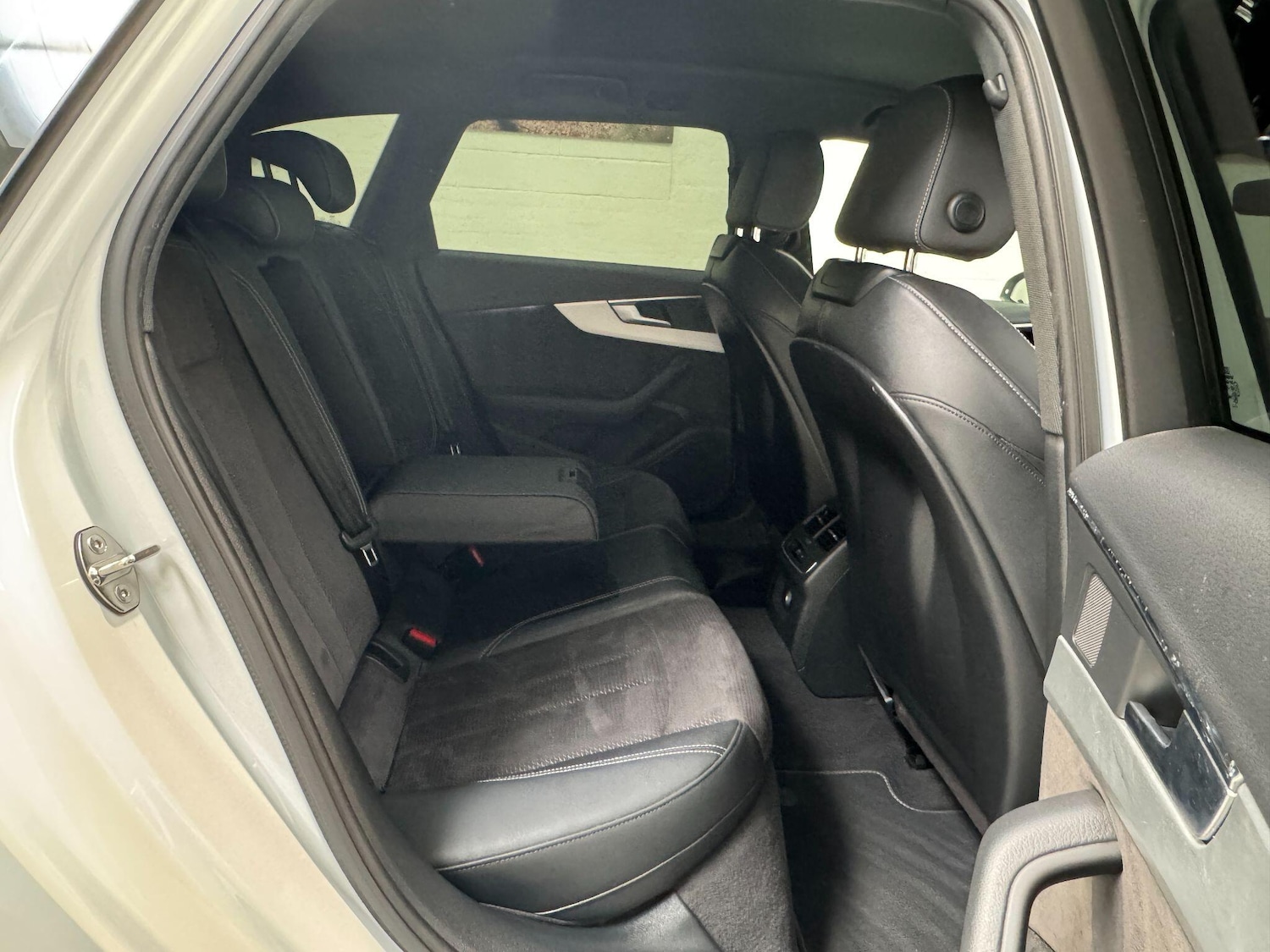 Used Audi A4 2019 for sale - 78184699: Photo 43