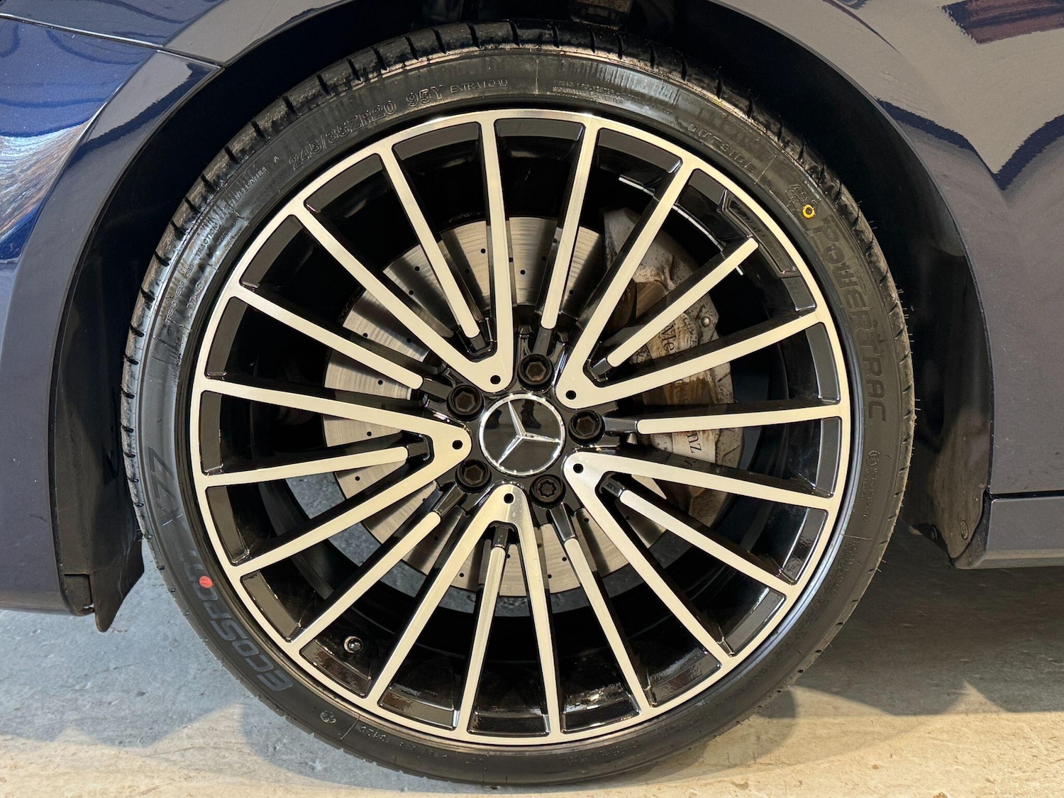 Used Mercedes-Benz E Class 2020 for sale - 76409160: Photo 23