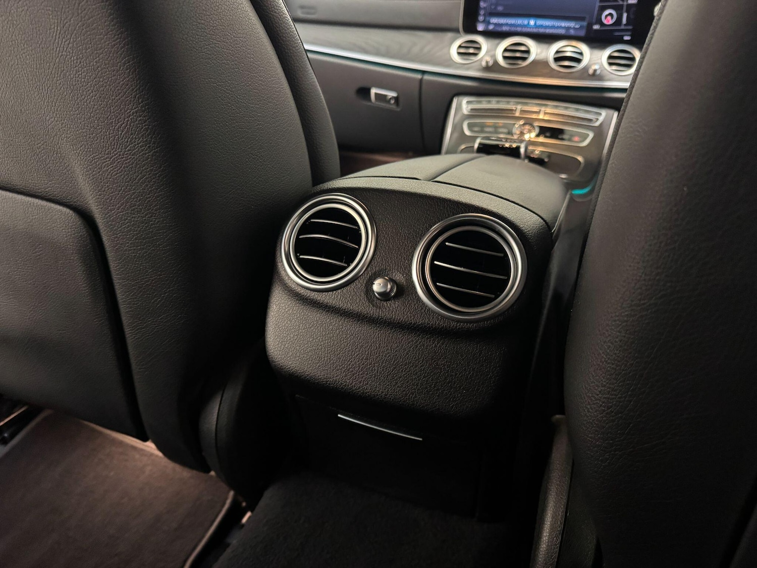 Used Mercedes-Benz E Class 2020 for sale - 76409160: Photo 42