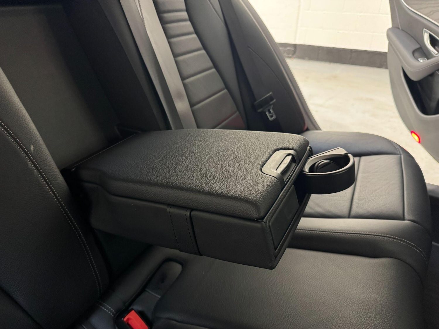 Used Mercedes-Benz E Class 2020 for sale - 76409160: Photo 45