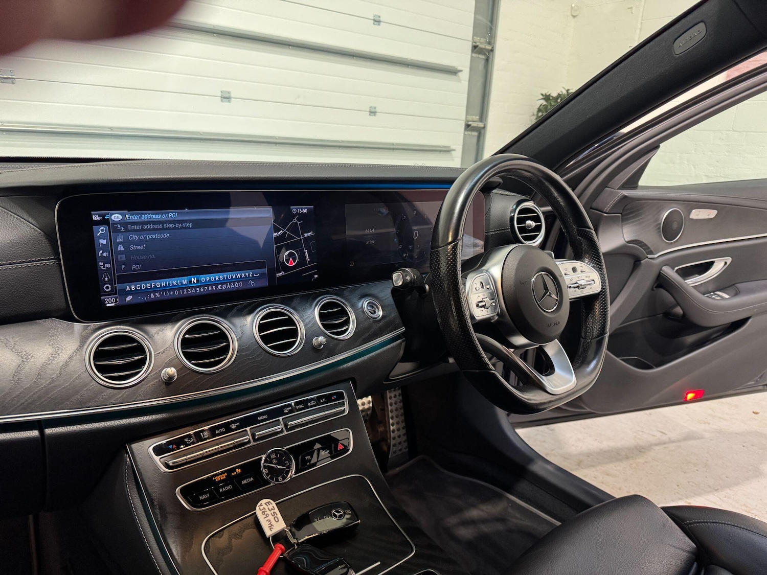 Used Mercedes-Benz E Class 2020 for sale - 76409160: Photo 54