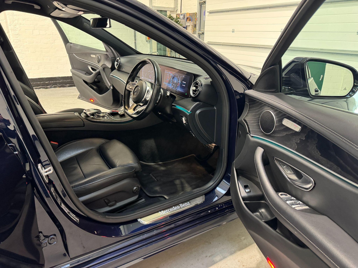 Used Mercedes-Benz E Class 2020 for sale - 76409160: Photo 58