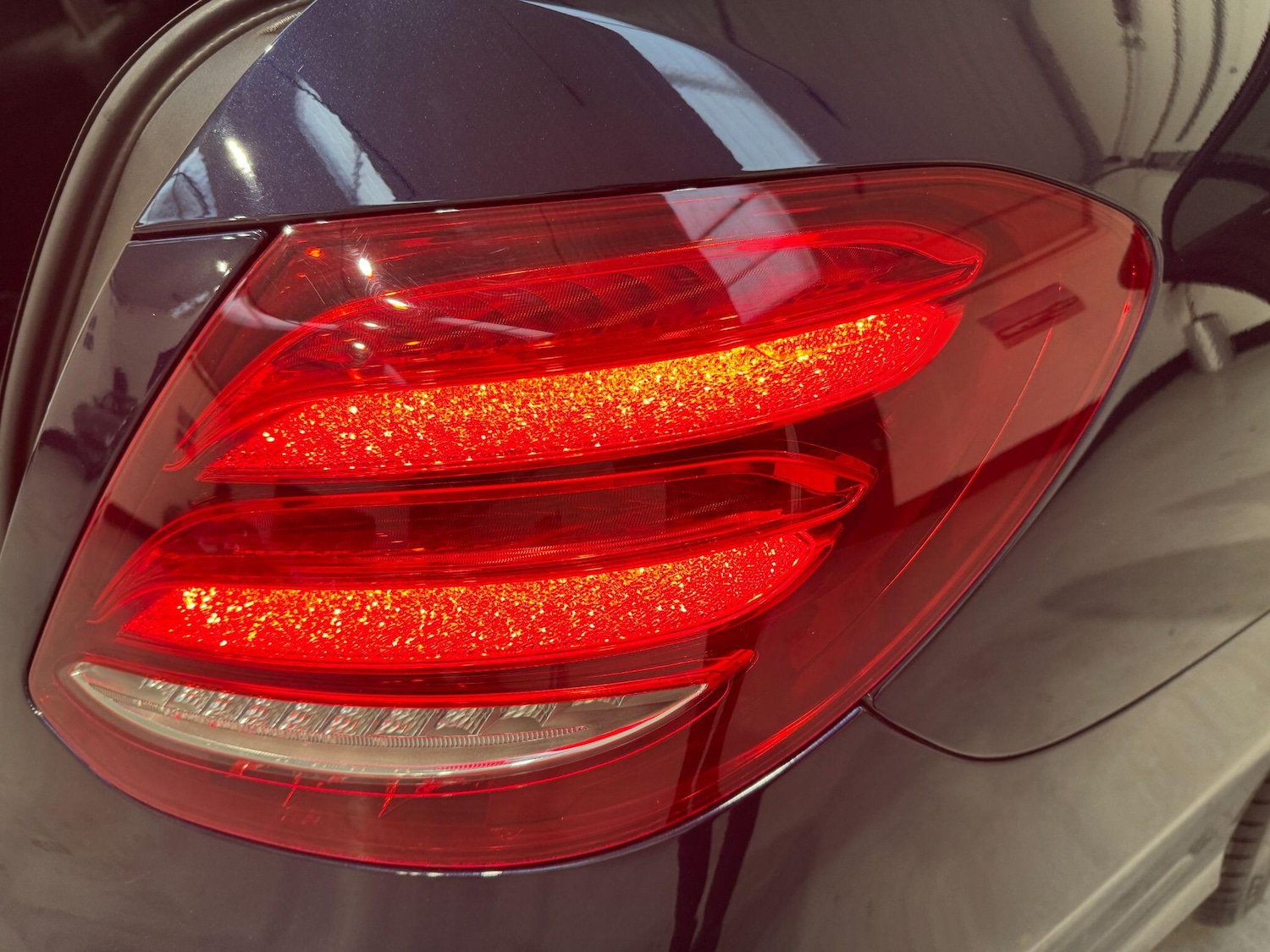 Used Mercedes-Benz E Class 2020 for sale - 76409160: Photo 60