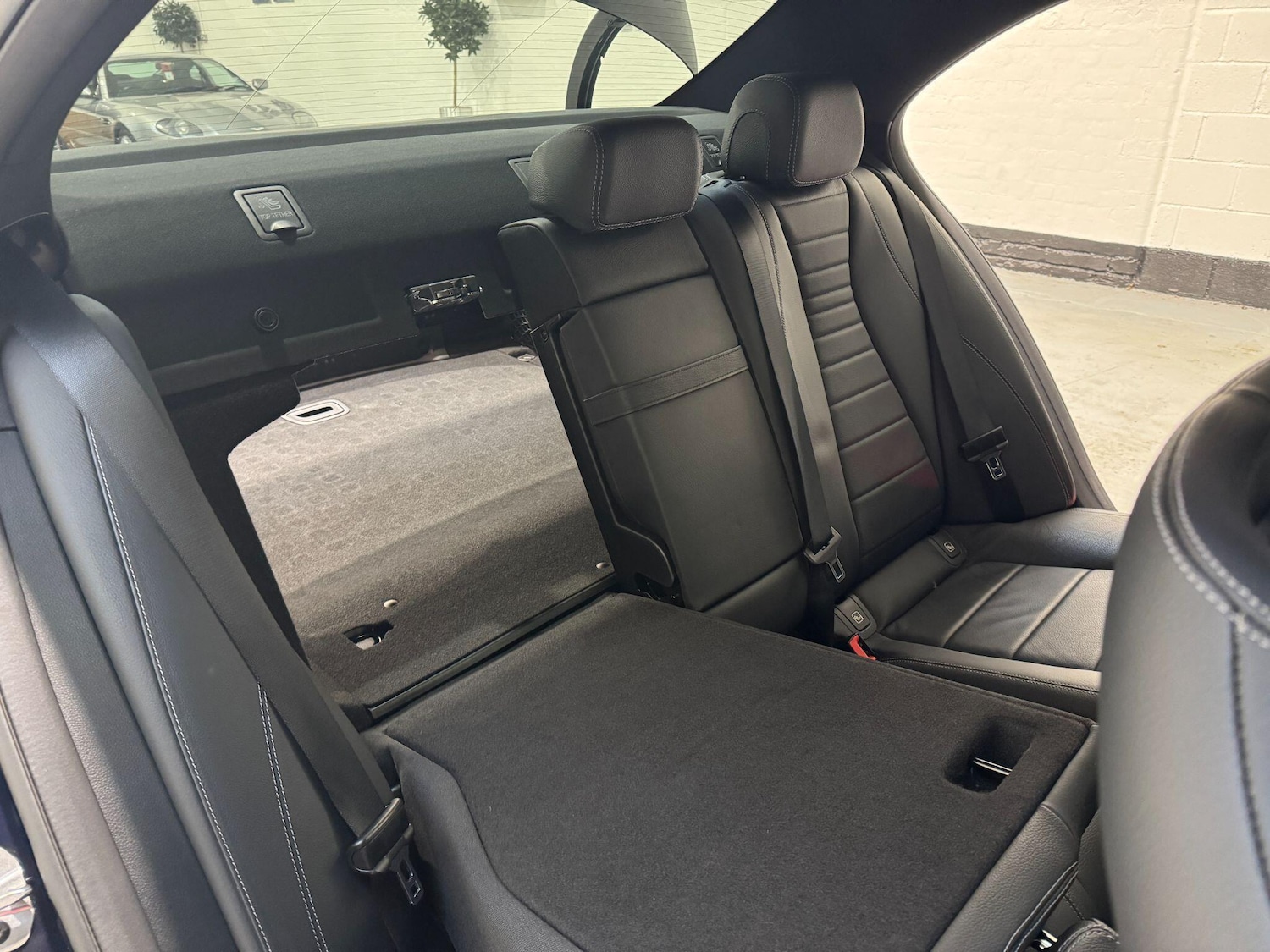 Used Mercedes-Benz E Class 2020 for sale - 76409160: Photo 62