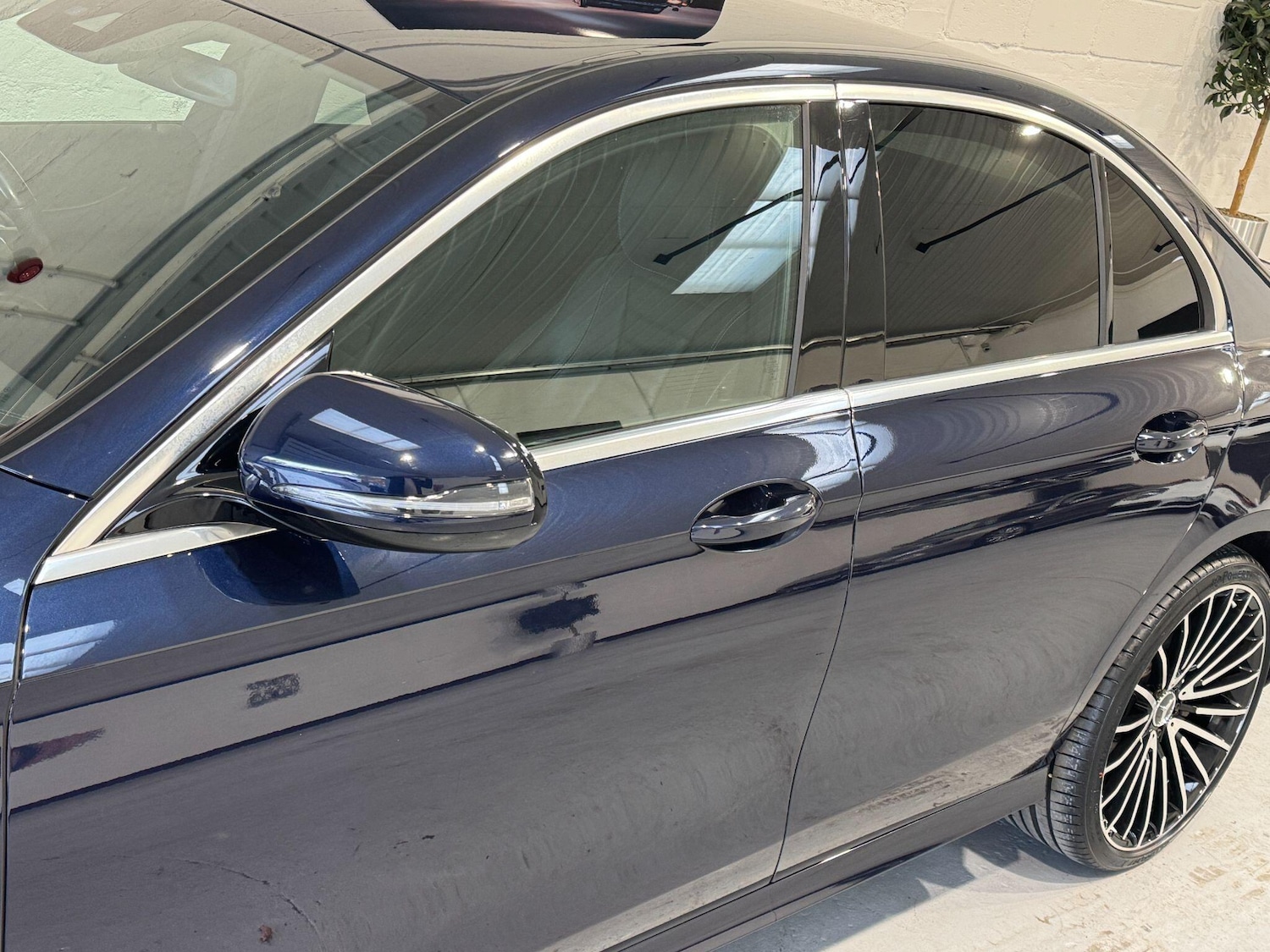 Used Mercedes-Benz E Class 2020 for sale - 76409160: Photo 79