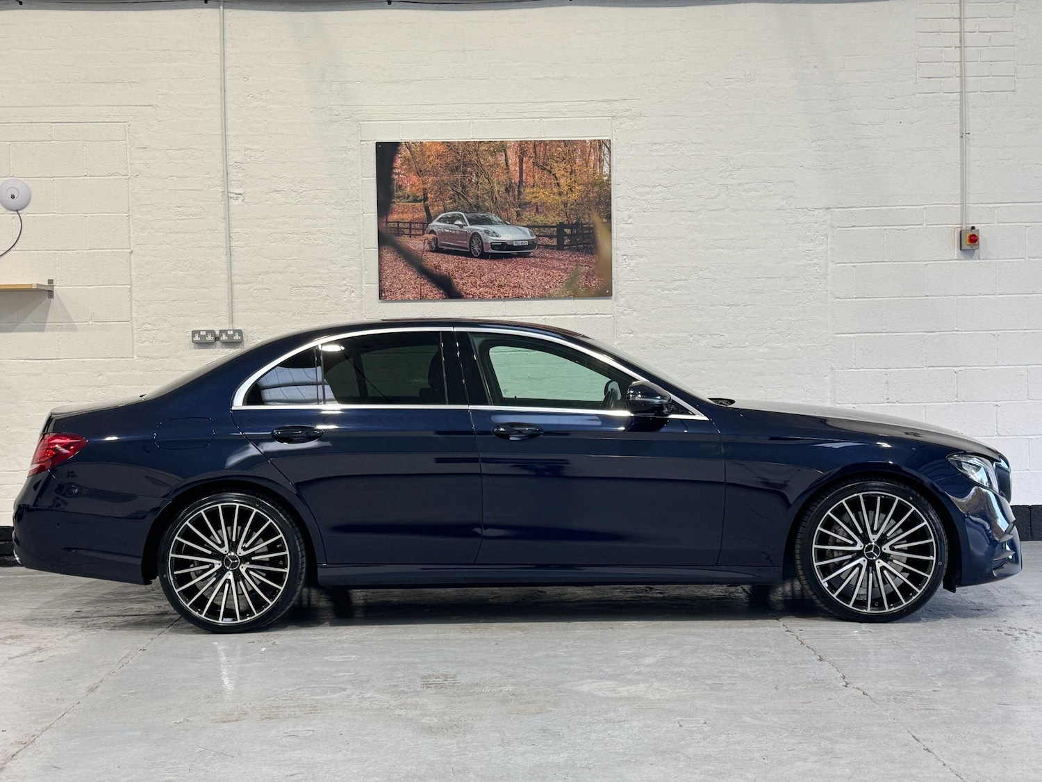 Used Mercedes-Benz E Class 2020 for sale - 76409160: Photo 8