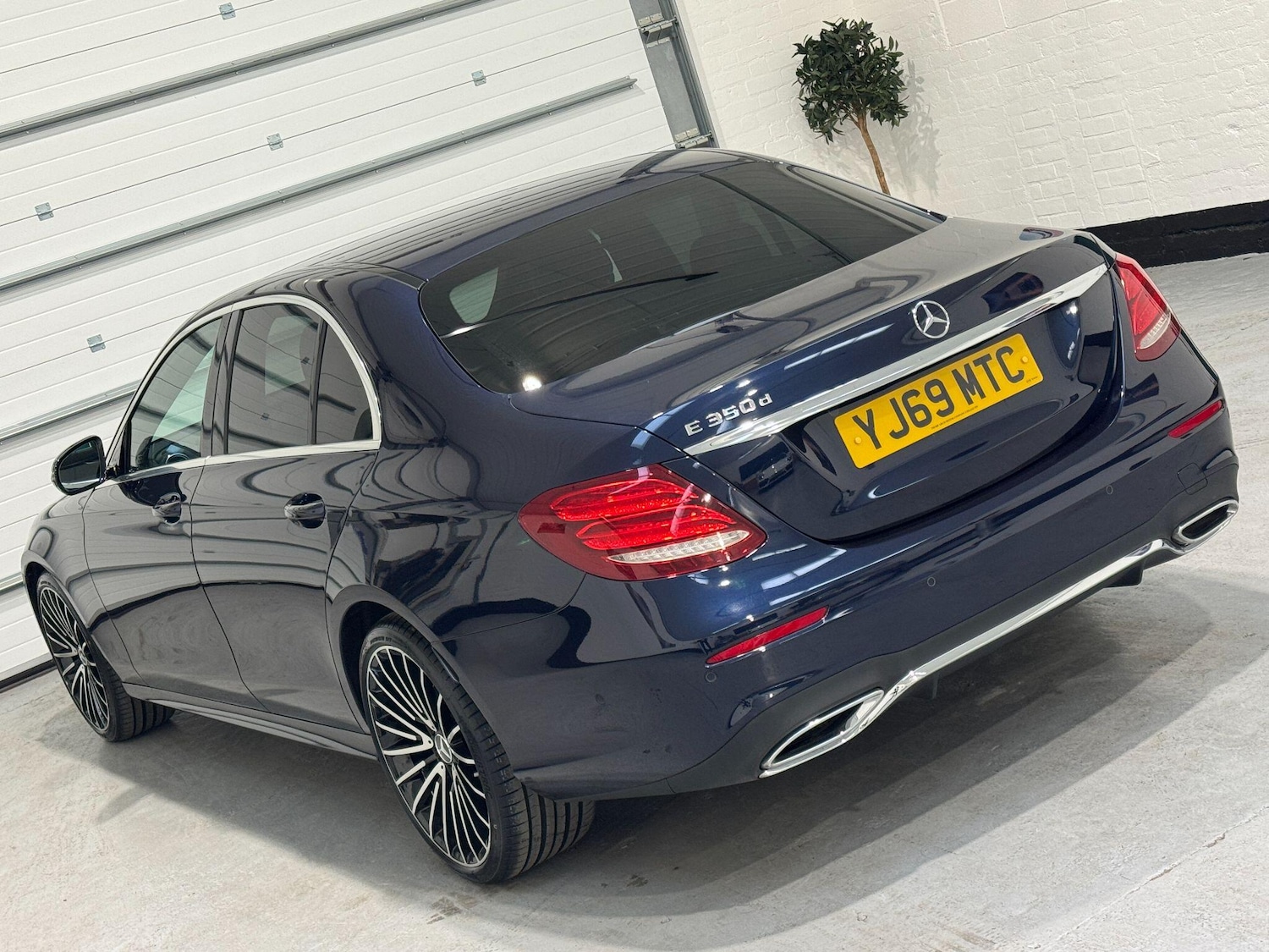 Used Mercedes-Benz E Class 2020 for sale - 76409160: Photo 88