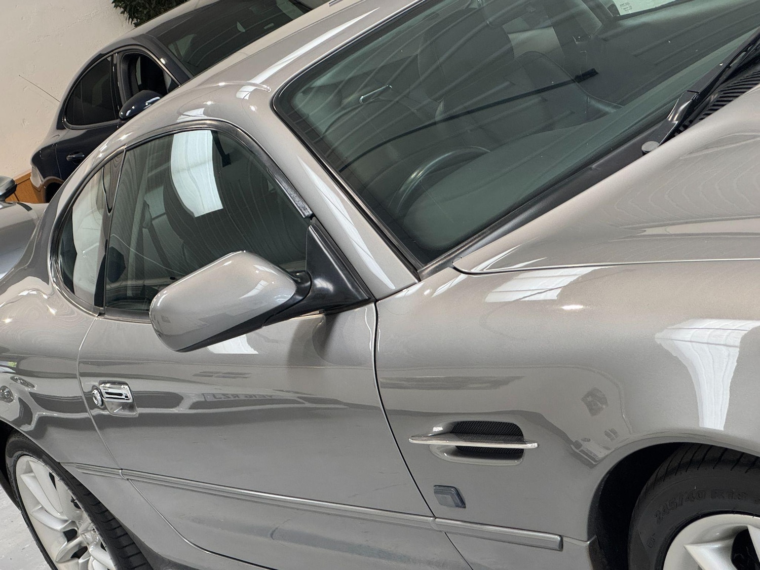 Used Aston Martin DB7 2002 for sale - 74810162: Photo 85