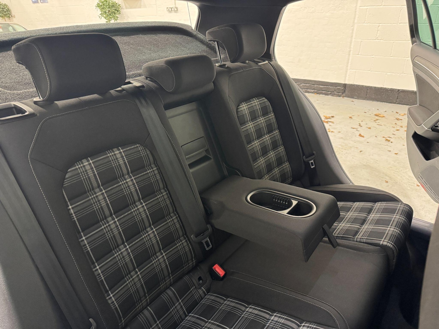 Used Volkswagen Golf 2018 for sale - 76485756: Photo 19