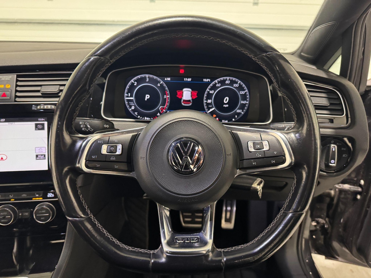 Used Volkswagen Golf 2018 for sale - 76485756: Photo 25