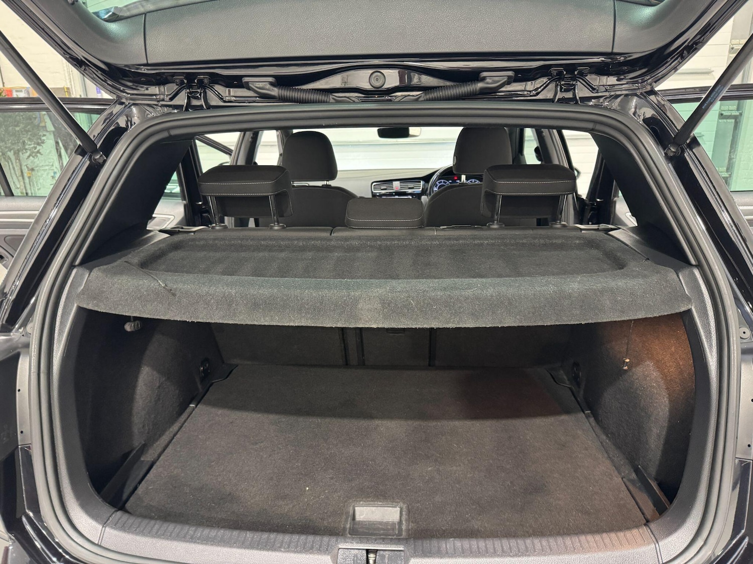 Used Volkswagen Golf 2018 for sale - 76485756: Photo 30