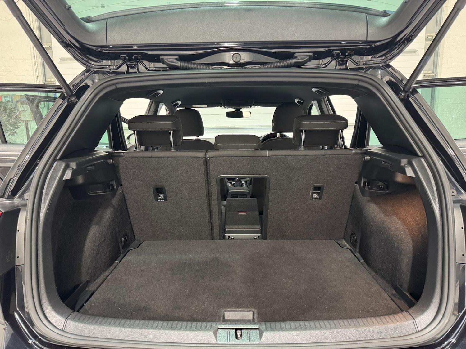 Used Volkswagen Golf 2018 for sale - 76485756: Photo 33