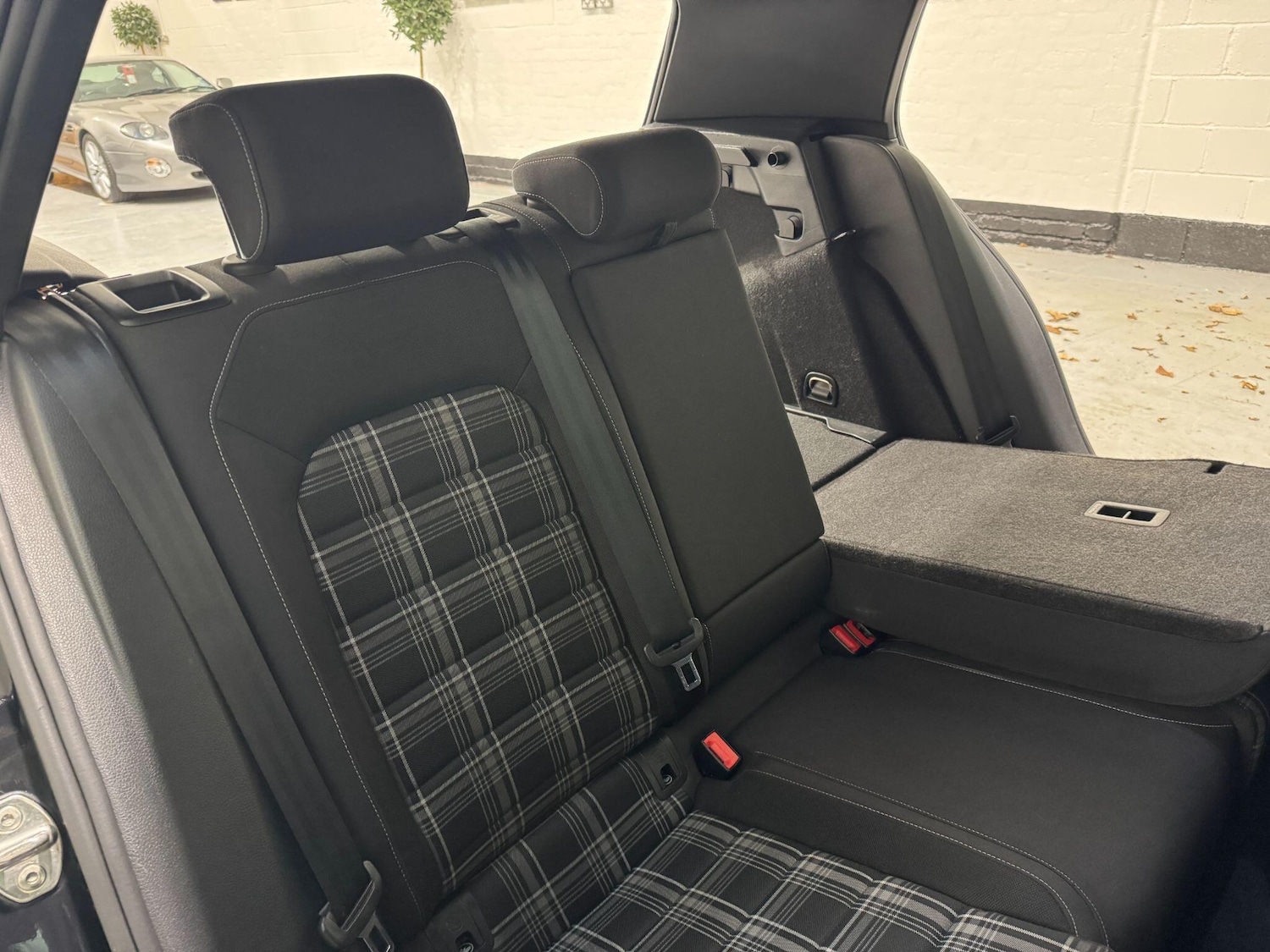 Used Volkswagen Golf 2018 for sale - 76485756: Photo 40