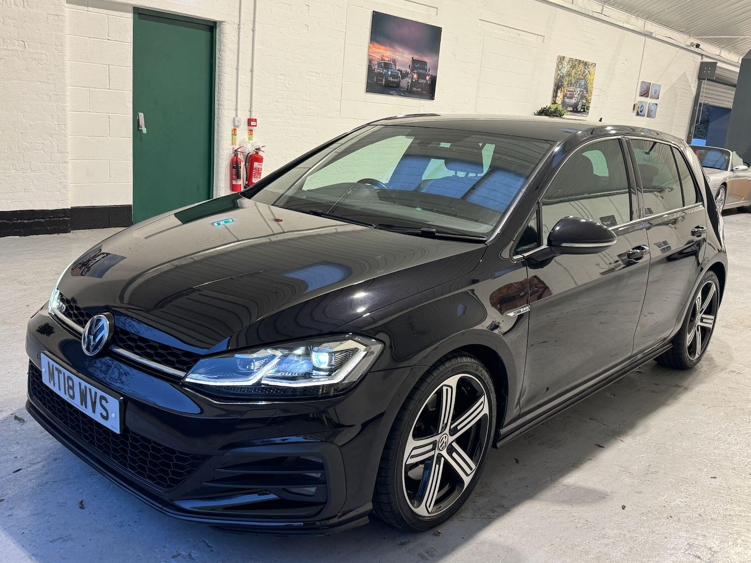 Used Volkswagen Golf 2018 for sale - 76485756: Photo 51