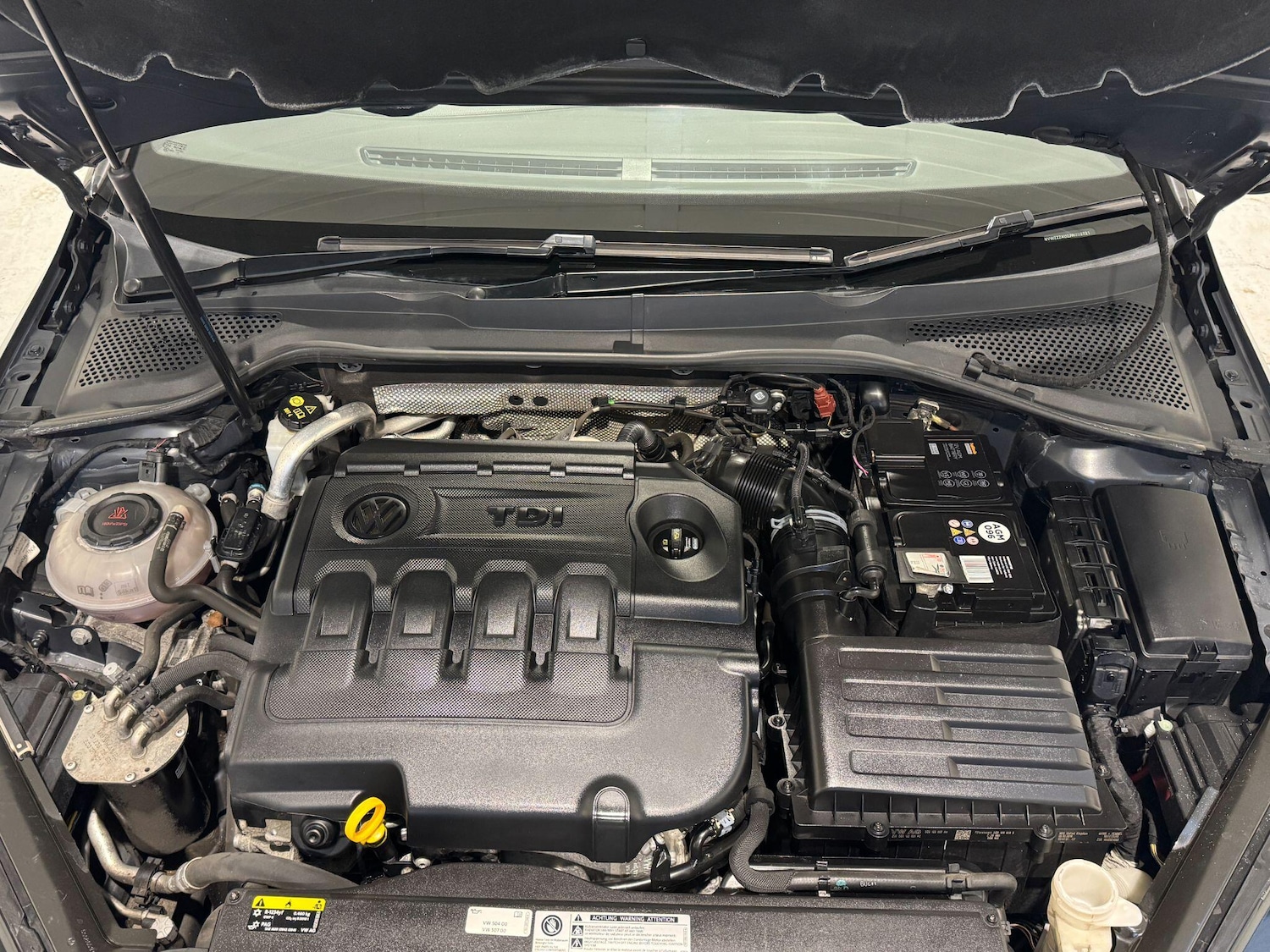 Used Volkswagen Golf 2018 for sale - 76485756: Photo 74