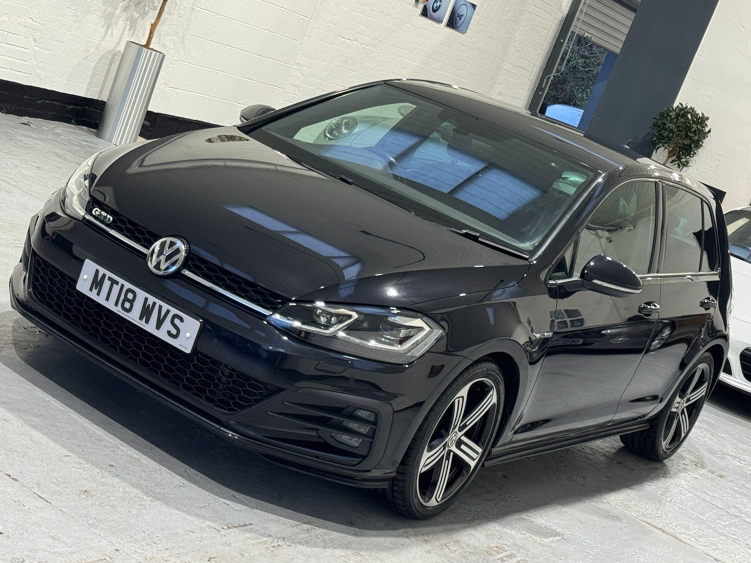 Used Volkswagen Golf 2018 for sale - 76485756: Photo 77
