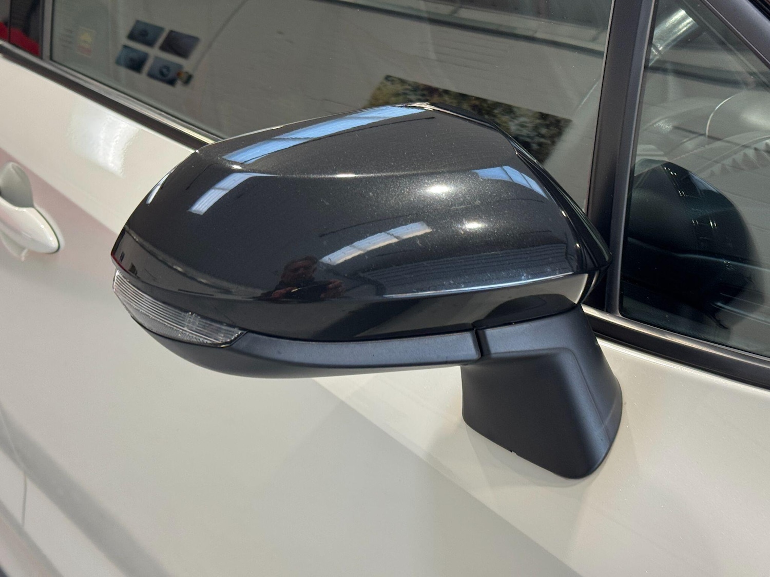 Used Toyota Corolla 2020 for sale - 76619750: Photo 30